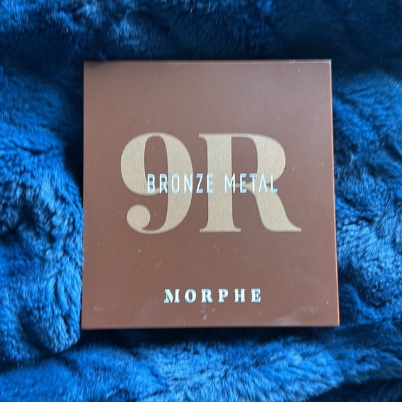 Bronze Metal Palette - Picture 1 of 2